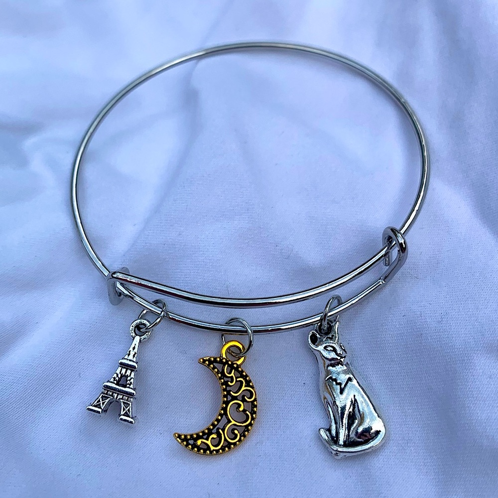 Brand New! Handmade! Adjustable Charm Bangle Bracelet!